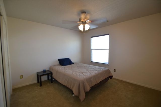 12406 Fox Meadow Drive, Stafford, TX 77477