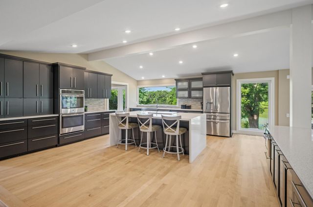 730 Amber Drive, Shoreview, MN 55126