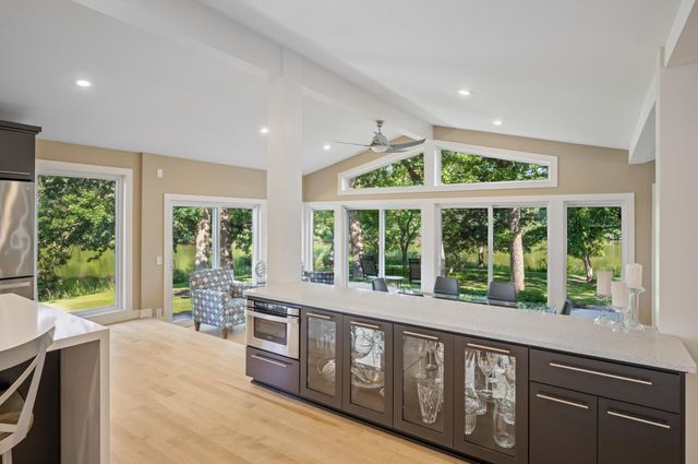 730 Amber Drive, Shoreview, MN 55126