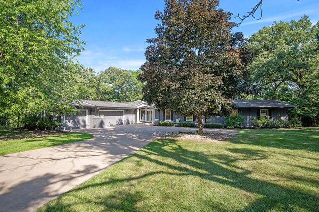 730 Amber Drive, Shoreview, MN 55126