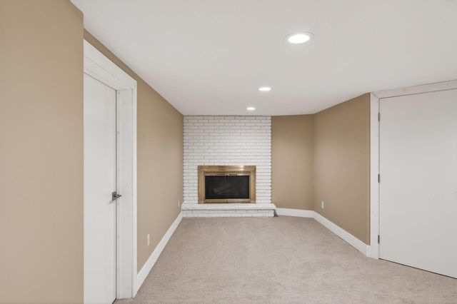730 Amber Drive, Shoreview, MN 55126