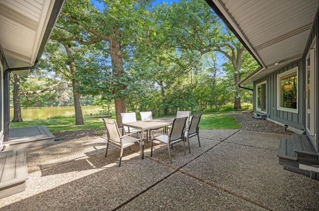 730 Amber Drive, Shoreview, MN 55126