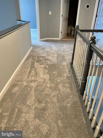 255 SUMMER BREEZE LN, Fredericksburg, VA 22406