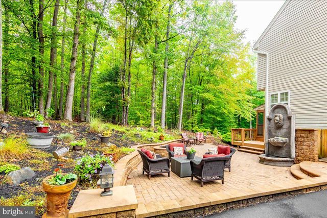 255 SUMMER BREEZE LN, Fredericksburg, VA 22406