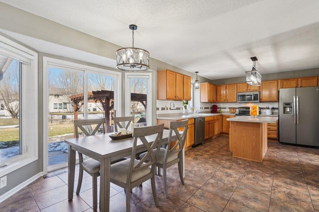 5921 200th Street W, Farmington, MN 55024