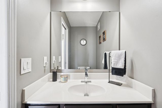 5921 200th Street W, Farmington, MN 55024