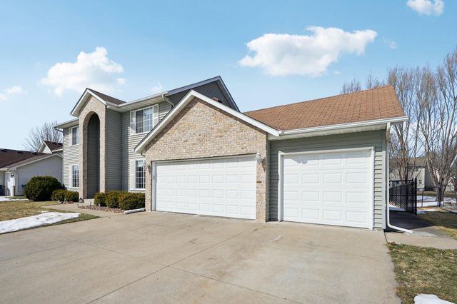 5921 200th Street W, Farmington, MN 55024