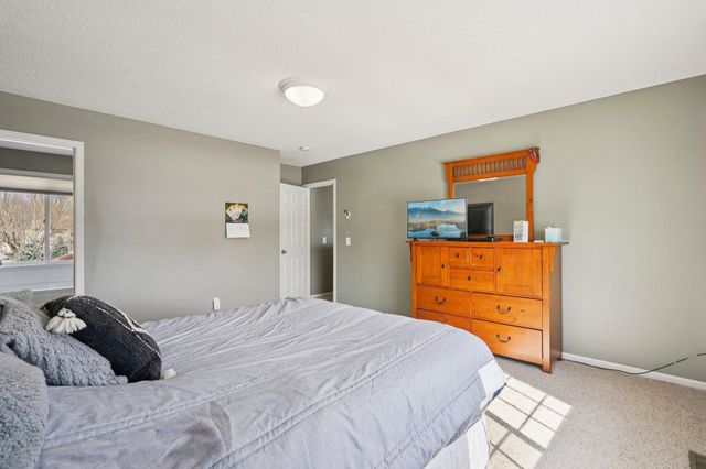 5921 200th Street W, Farmington, MN 55024