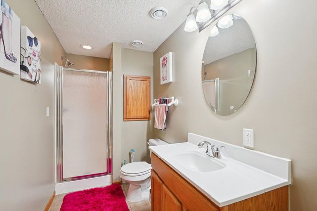 5921 200th Street W, Farmington, MN 55024