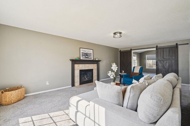 5921 200th Street W, Farmington, MN 55024