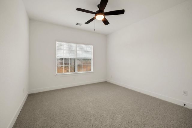 5611 Marigold Mile Drive, Magnolia, TX 77354