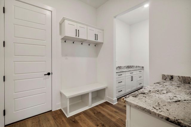 5611 Marigold Mile Drive, Magnolia, TX 77354