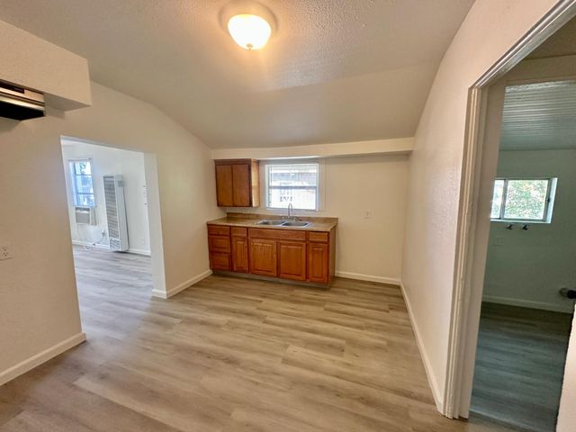 809 Washington Avenue, Madera, CA 93638