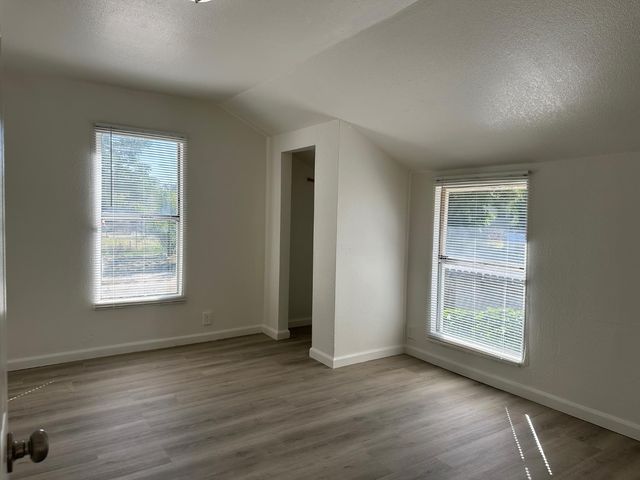 809 Washington Avenue, Madera, CA 93638
