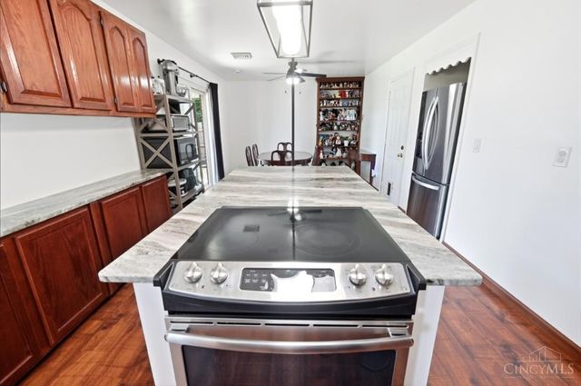 12146 Audie Court, Springdale, OH 45246