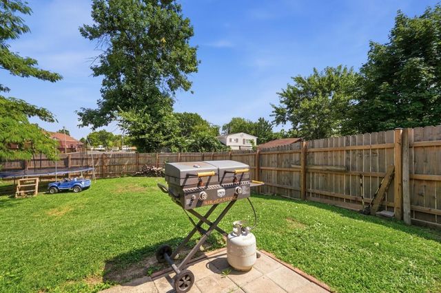 12146 Audie Court, Springdale, OH 45246