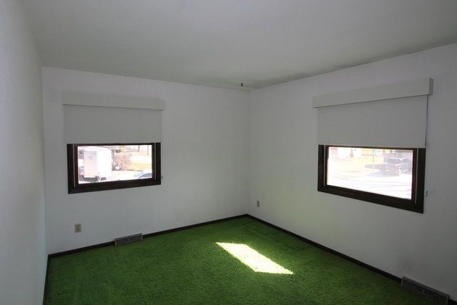 267 Robins Run, Burlington, WI 53105