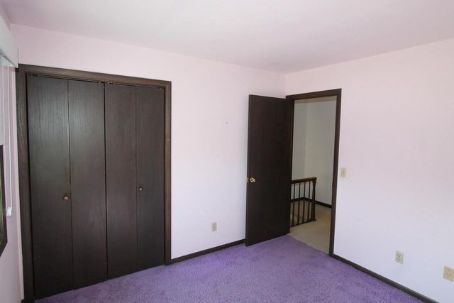 267 Robins Run, Burlington, WI 53105