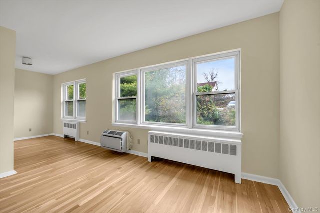 643 Pelham Road 6D, New Rochelle, NY 10805