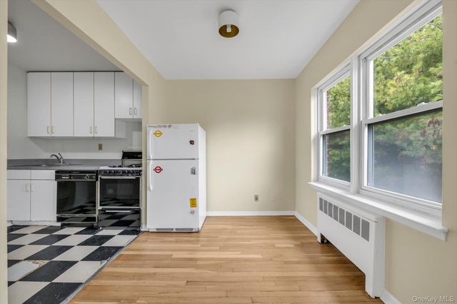 643 Pelham Road 6D, New Rochelle, NY 10805