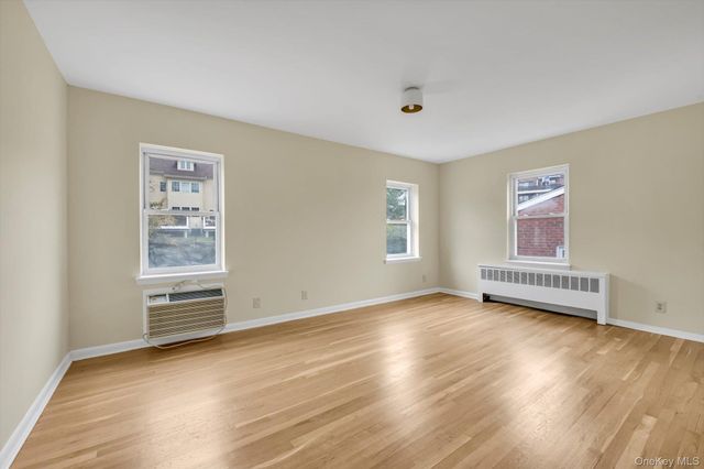 643 Pelham Road 6D, New Rochelle, NY 10805