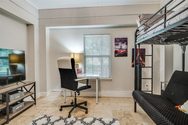 4307A Vandelia Street, Dallas, TX 75219