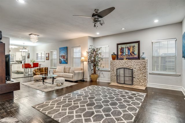 4307A Vandelia Street, Dallas, TX 75219