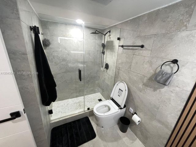 4301 S Miami Drive 111, Miami, FL 33126