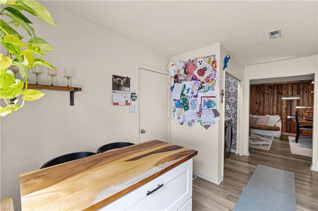 4805 Fountain Hall DR, Virginia Beach, VA 23464
