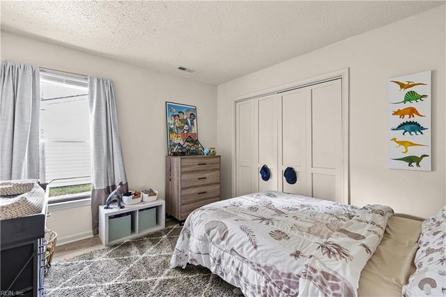 4805 Fountain Hall DR, Virginia Beach, VA 23464