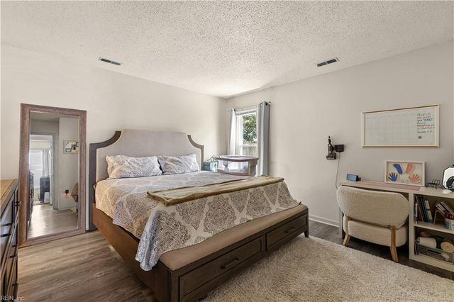 4805 Fountain Hall DR, Virginia Beach, VA 23464