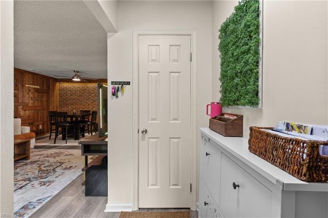 4805 Fountain Hall DR, Virginia Beach, VA 23464