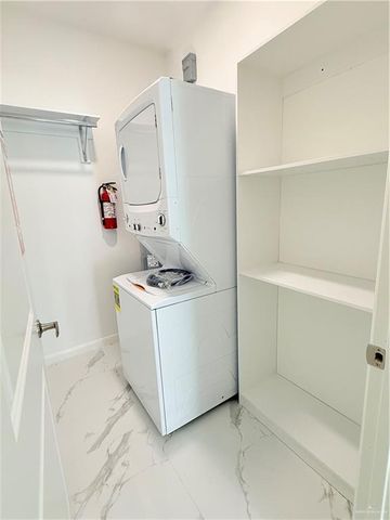 3018 S K Center Street 2, Mcallen, TX 78503