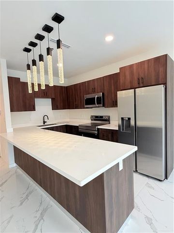 3018 S K Center Street 2, Mcallen, TX 78503