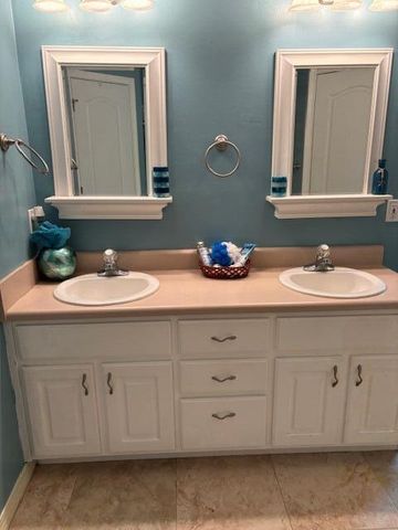 1833 Eagle Lane, Navarre, FL 32566