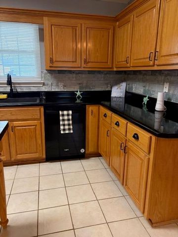 1833 Eagle Lane, Navarre, FL 32566