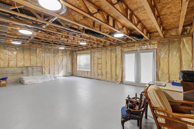 3371 Diehl Road, Cincinnati, OH 45211