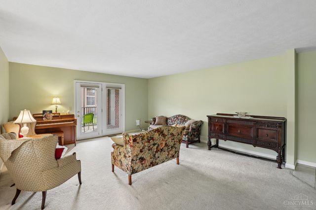 3371 Diehl Road, Cincinnati, OH 45211