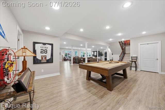 4312 Sashabaw Road, Waterford Charter Township, MI 48329