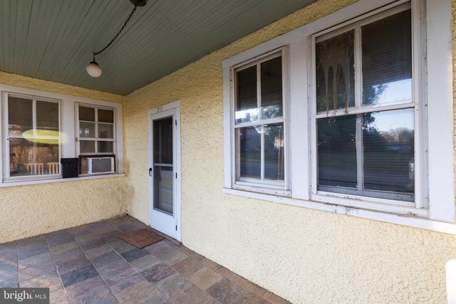 311 GRAND AVE, Front Royal, VA 22630