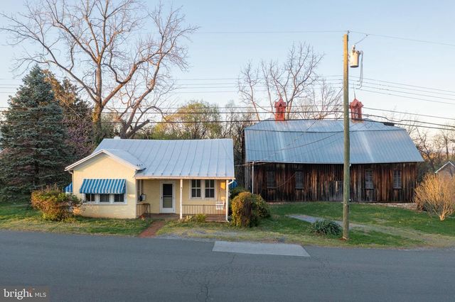 311 GRAND AVE, Front Royal, VA 22630