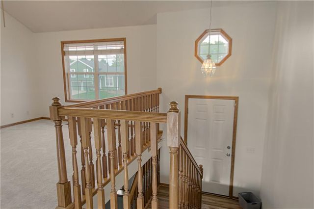 208 Hampton Drive, Smithville, MO 64089