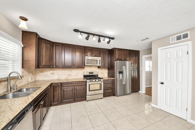 3419 Norris Drive, Houston, TX 77025