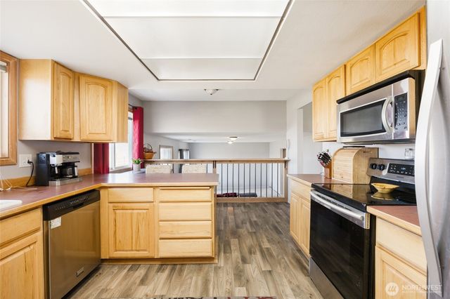 55790 NE Lakeridge Lane, Electric City, WA 99123