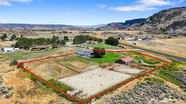 55790 NE Lakeridge Lane, Electric City, WA 99123