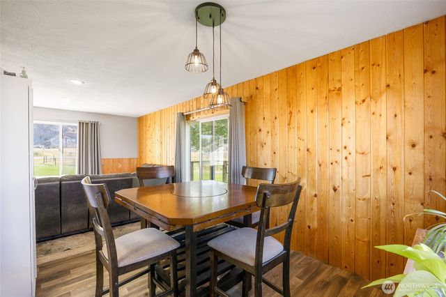 55790 NE Lakeridge Lane, Electric City, WA 99123