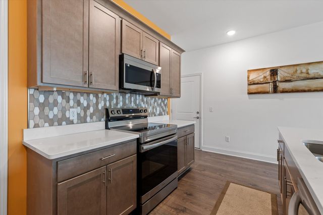 8876 James Creek Drive, Ooltewah, TN 37363