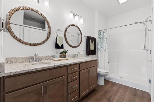 8876 James Creek Drive, Ooltewah, TN 37363