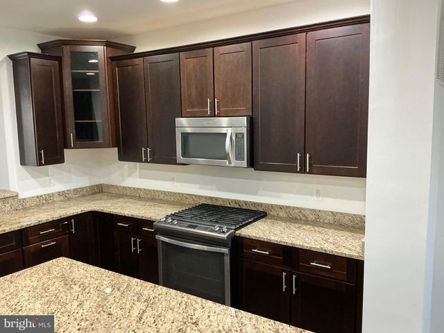 16125 REDLAND RD, Derwood, MD 20855