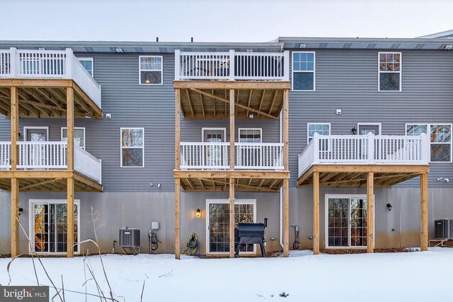 125 BEECH TREE CT, Annville, PA 17003